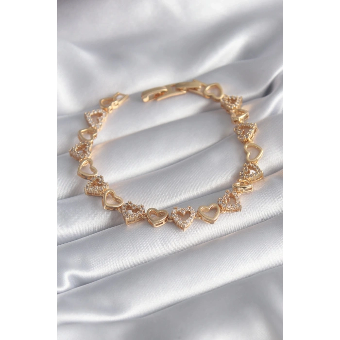 316L Çelik Gold Renk Zirkon Taşlı Kalp Model VIP Seri Kadın Bileklik - TJ-BB5847