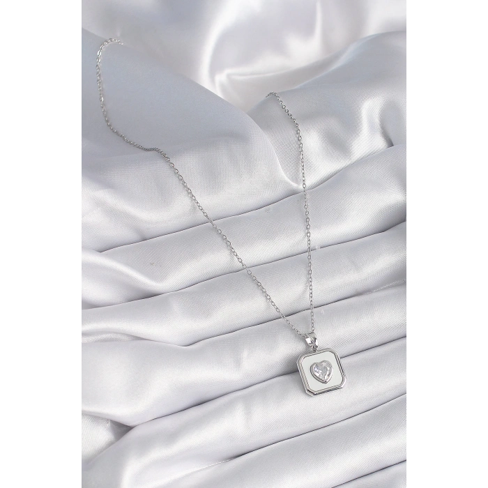 316L Çelik Gümüş Renk Kare Madalyon Kalp Zirkon Taş İşleme Kadın Kolye - TJ-BKO9525