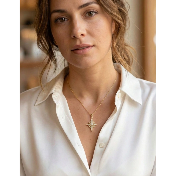 316L Çelik Zincir Gold Renk Kutup Yıldızı Model Zirkon Taşlı Kadın Kolye - TJ-BKO10893