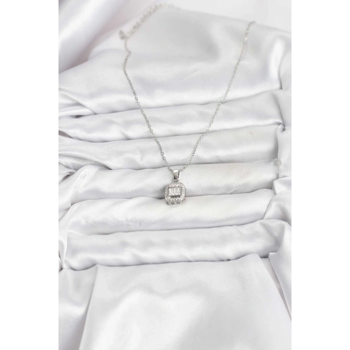 316L Çelik Zincir Gümüş Renk Baget Model Kadın Kolye - TJ-BKO10764