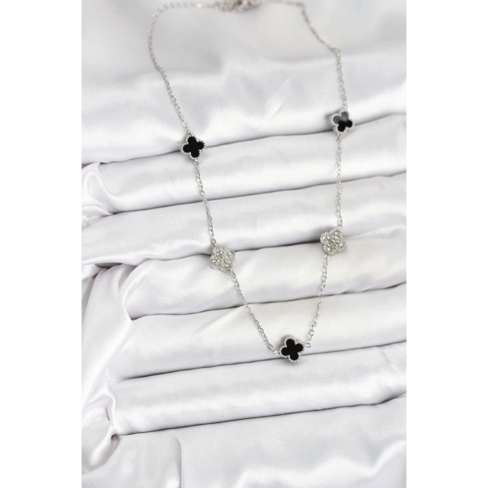 316L Çelik Zincir Gümüş Renk Siyah ve Zirkon Taşlı Baby Boy Yonca Kadın Kolye - TJ-BKO10591