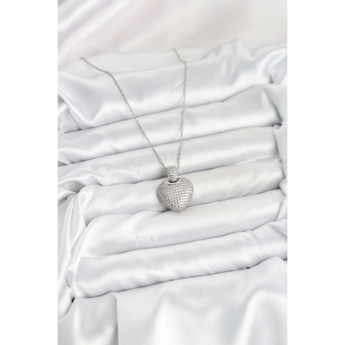 316L Çelik Zincir Gümüş Renk Zirkon Taşlı Kalpli Kadın Kolye - TJ-BKO10606