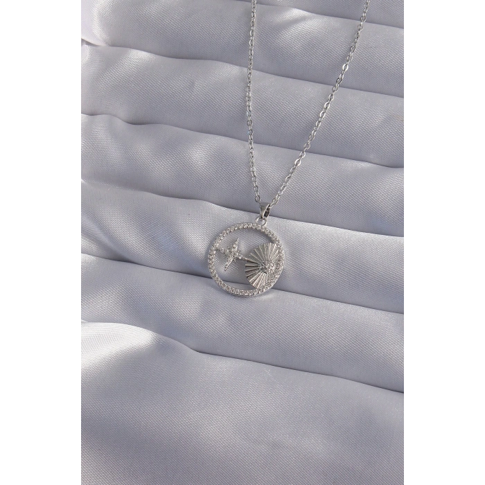 316L Çelik Zincir Gümüş Renk Zirkon Taşlı Yıldız Figürlü Oval Kolye - TJ-BKO9024