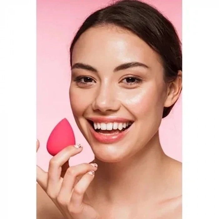 4lü Profesyonel Yüz Make-up Makyaj Sürgeri Armut Şeklinde Tatlı Islak Kuru Kullanım