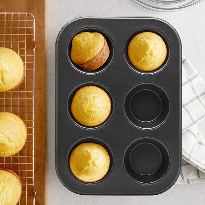 6 Gözlü Siyah Metal Muffin Kalıbı