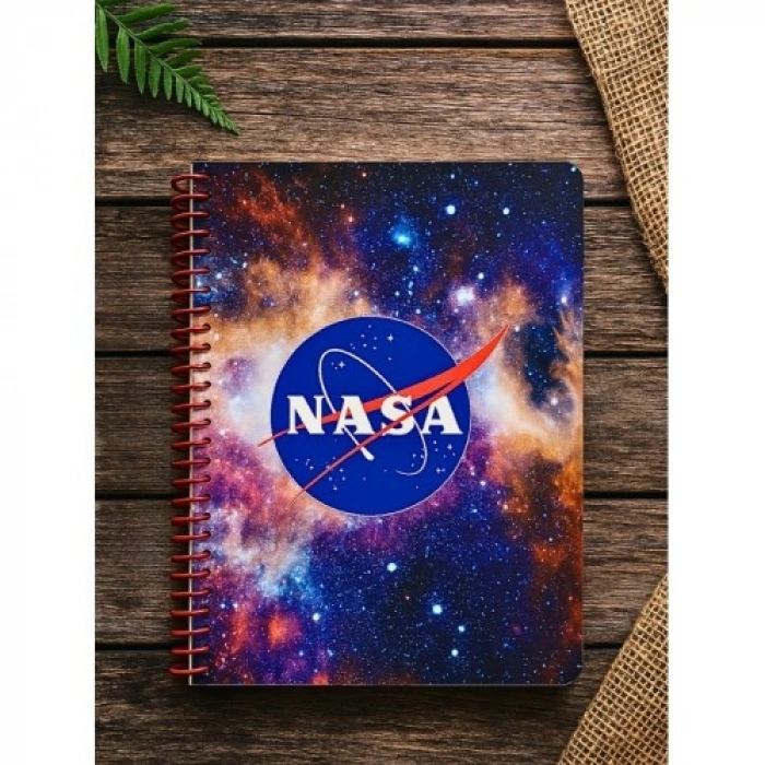 NASA Temalı Spiral Kareli Defter – 80 Yaprak, 160 Sayfa (18 x 24 cm)