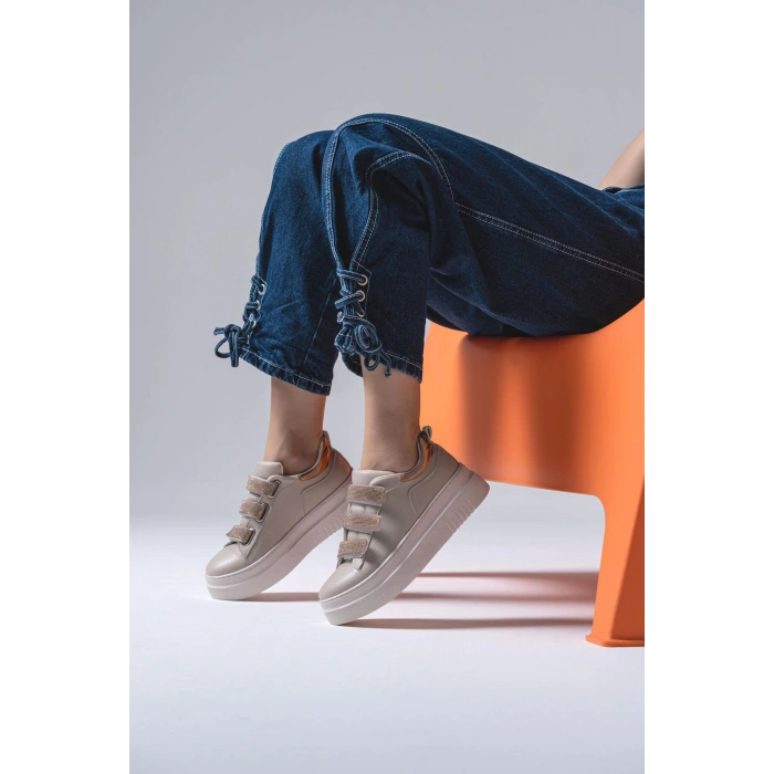 Amaris Bej Taşlı Spor Ayakkabı