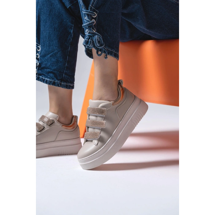 Amaris Bej Taşlı Spor Ayakkabı