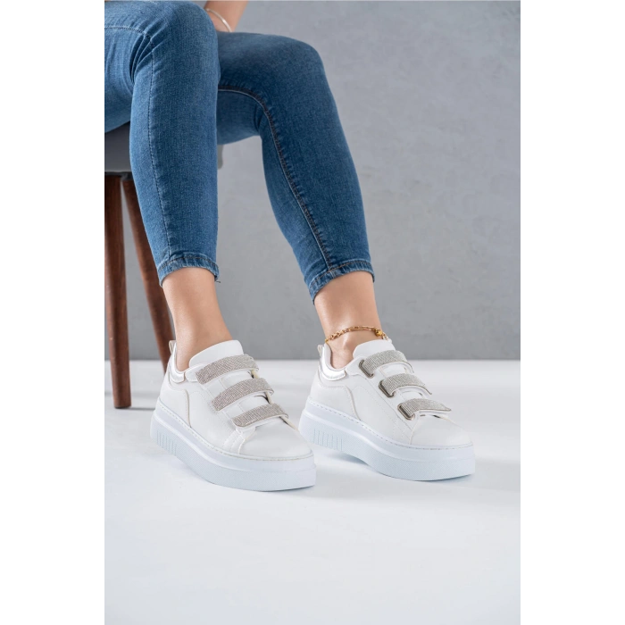 Amaris Beyaz Taşlı Spor Ayakkabı