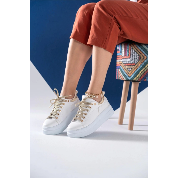 Camellia Beyaz Altın Bağcıklı Spor Ayakkabı