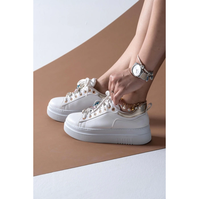 Estelle Beyaz Taş Aksesuarlı Spor Ayakkabı