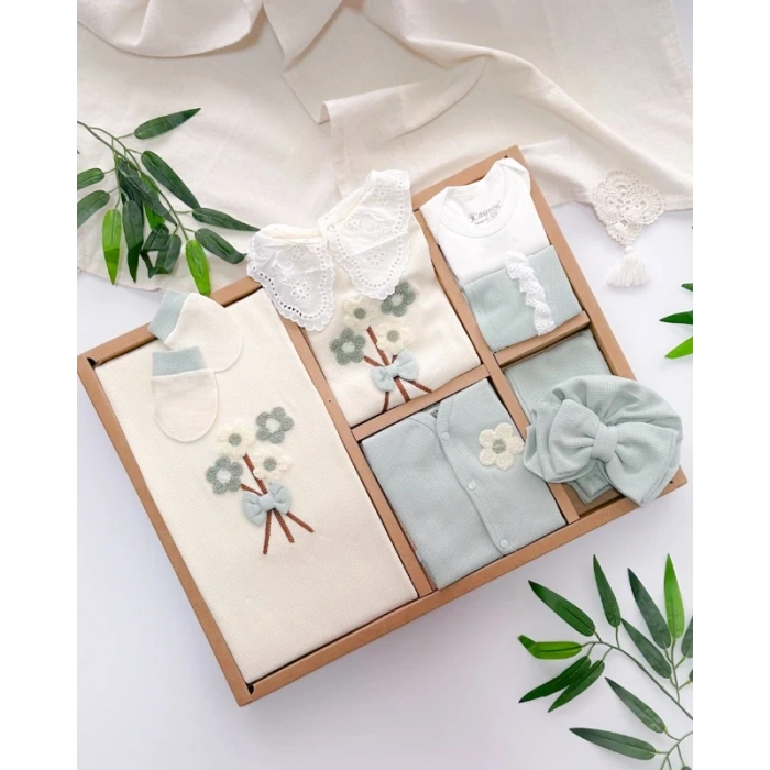 Fiyonk ve Çiçek Detaylı %100 Pamuk 10 Parça Bebek Hastane Çıkış