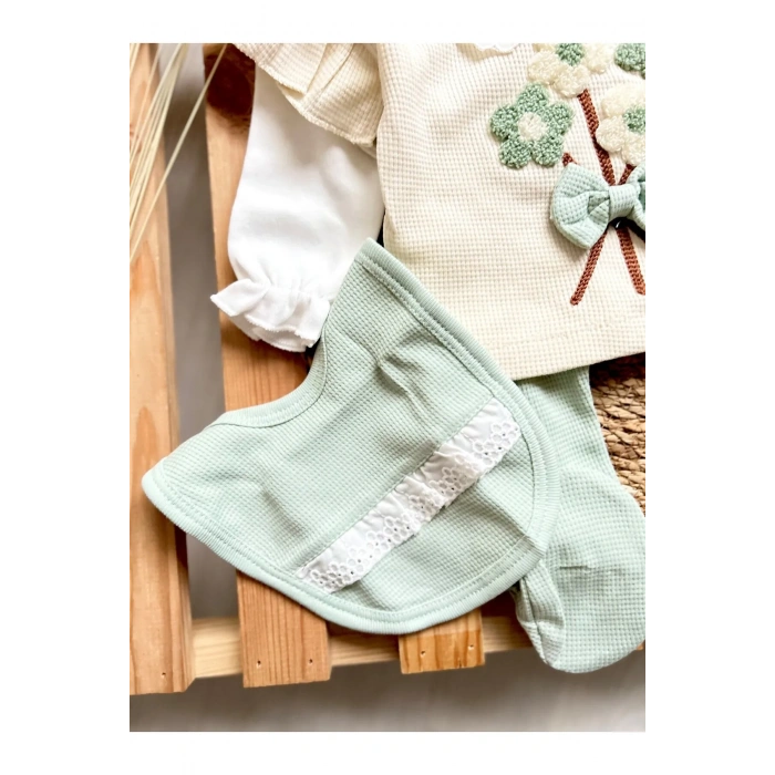 Fiyonk ve Çiçek Detaylı %100 Pamuk 10 Parça Bebek Hastane Çıkış