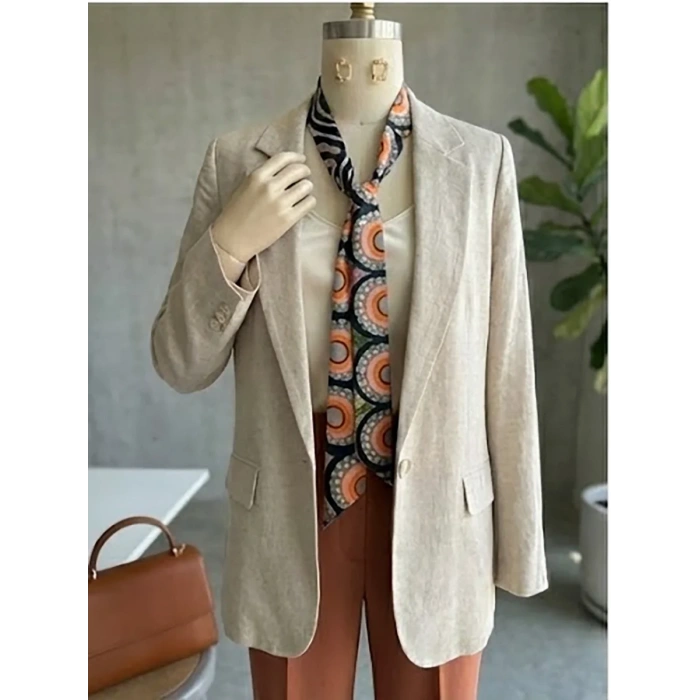 Fular Renkli Saten Geometrik Desenli Fular Zarif ve Canlı Tasarım – Günlük & Ofis, Hediye Edilebilir