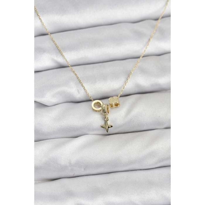 Gold Renk Pirinç Minimal Charmlı Kadın Kolye - TJ-BKO10794