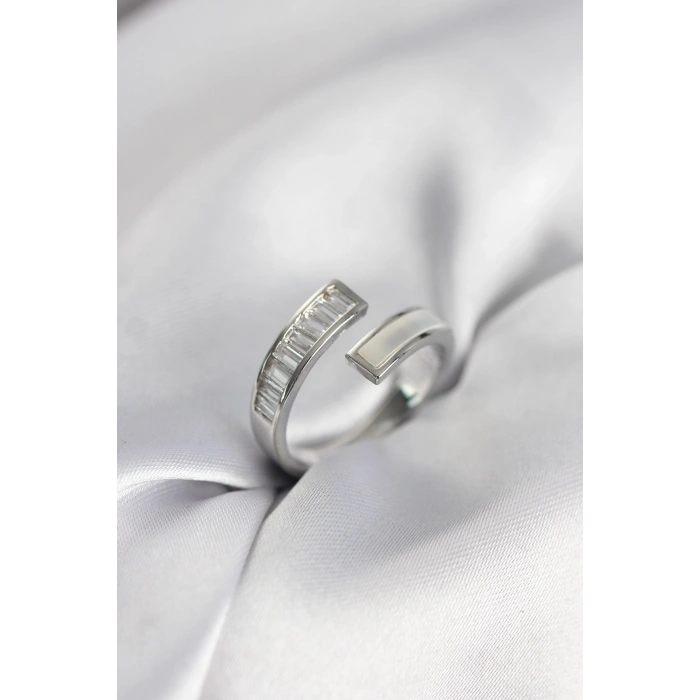 Gümüş Renk Sedefli Baget Zirkon Taşlı Kadın Yüzük - TJ-BYK3952