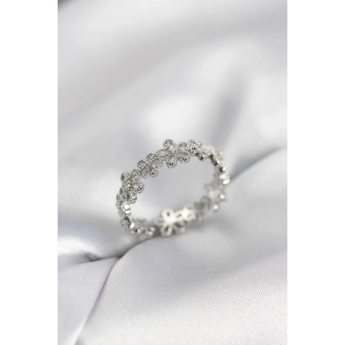 Gümüş Renk Sıralı Çiçek Model Zirkon Taşlı Kadın Yüzük - TJ-BYK4108