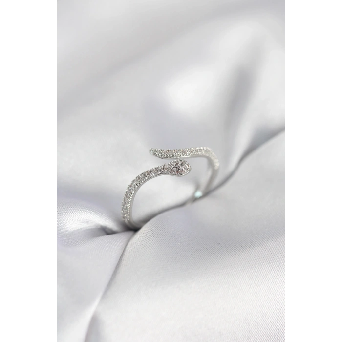 Gümüş Renk Yılan Model Zirkon Taşlı Kadın Yüzük - TJ-BYK4071