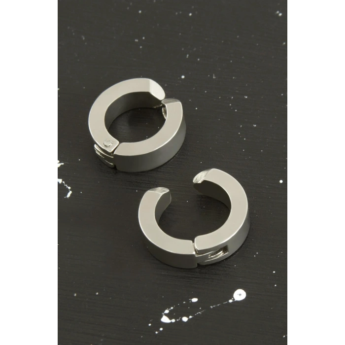 Gümüş Renkli Kıstırmalı Erkek Çelik Küpe 1,5 cm