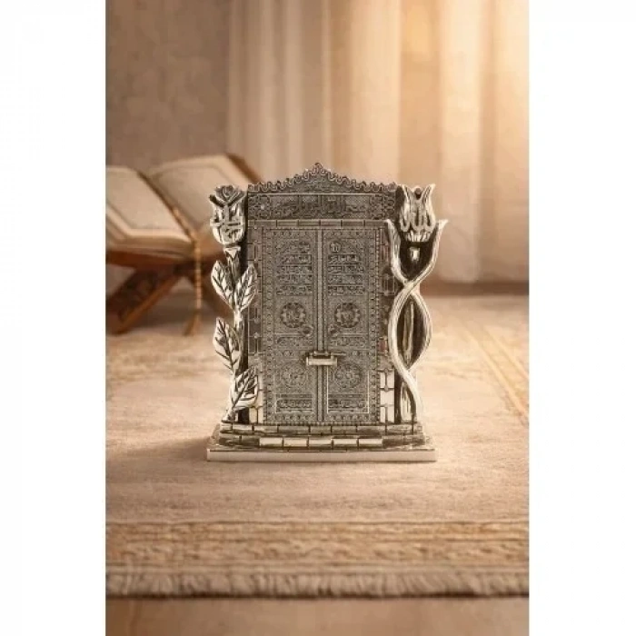 Kâbe Kapısı Figürü – Silver Renk Dekoratif Biblo | Manevi ve Anlamlı Hediye 25 cm
