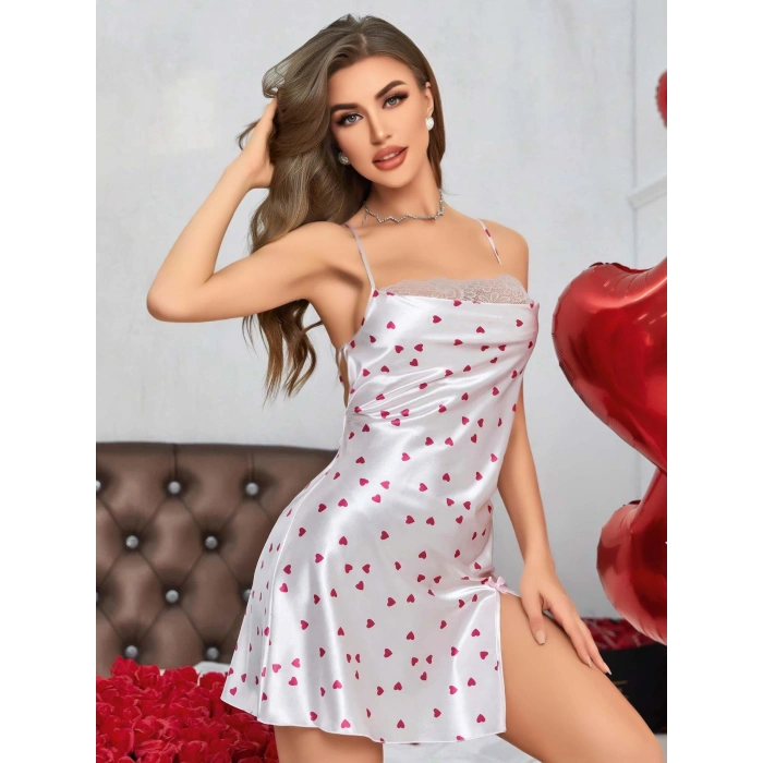 Kadın Beyaz Fuşya Kalp Desenli Saten Gecelik 2219