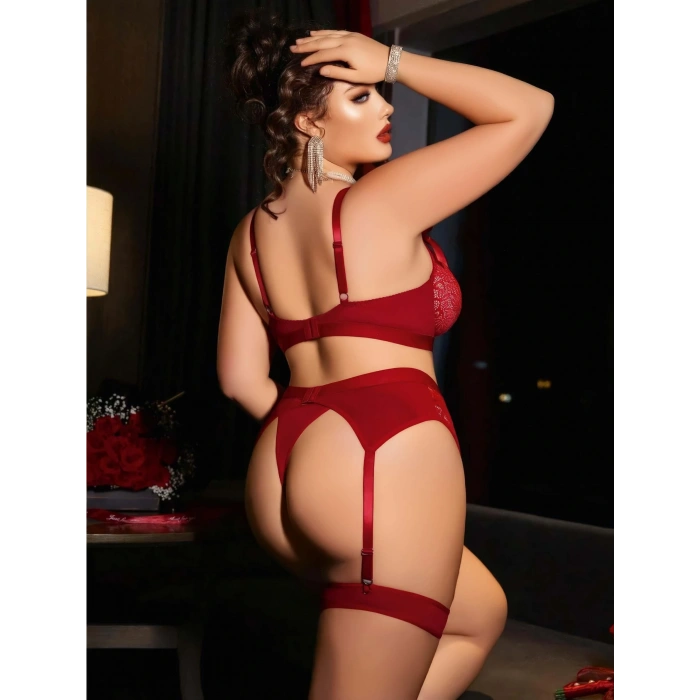 Kadın Büyük Beden Kırmızı Dantelli Jartiyerli Fantezi İç Giyim Takımı 8005