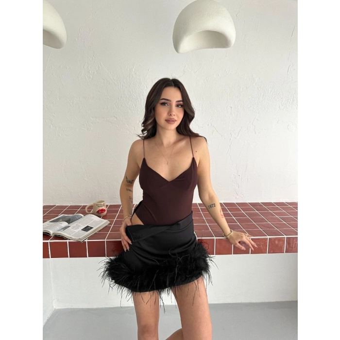 Kadın Derin Dekolte Askılı Body Sırt Dekolteli Şık Kolsuz Yazlık Bodysuit - Kahverengi