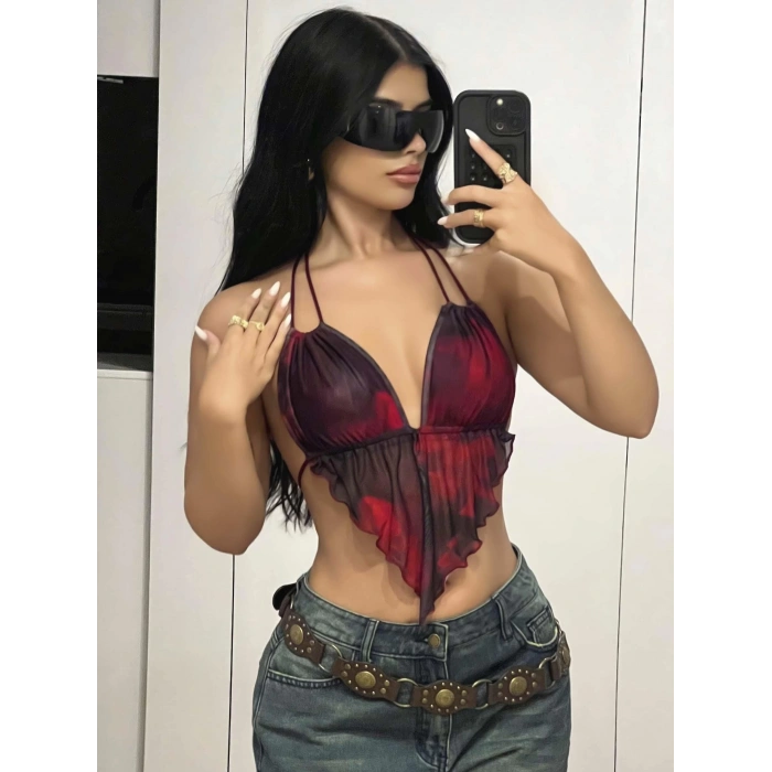 Kadın Kırmızı Siyah Renklerde Önden Üçgen Kesim Detaylı Crop Askılı Önden Bağlama 5092