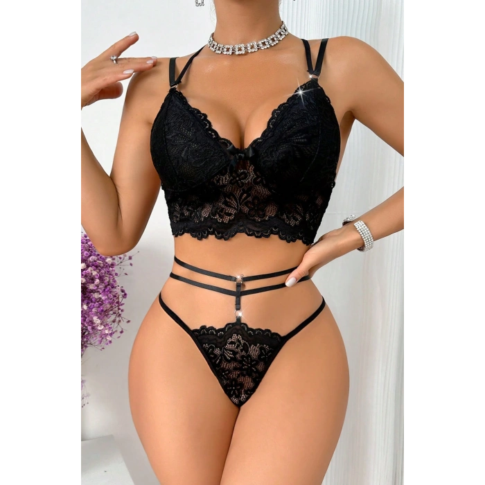 Kadın Siyah Çift Sıra Çapraz Askılı Cut-out Tanga Detaylı Şık Takım