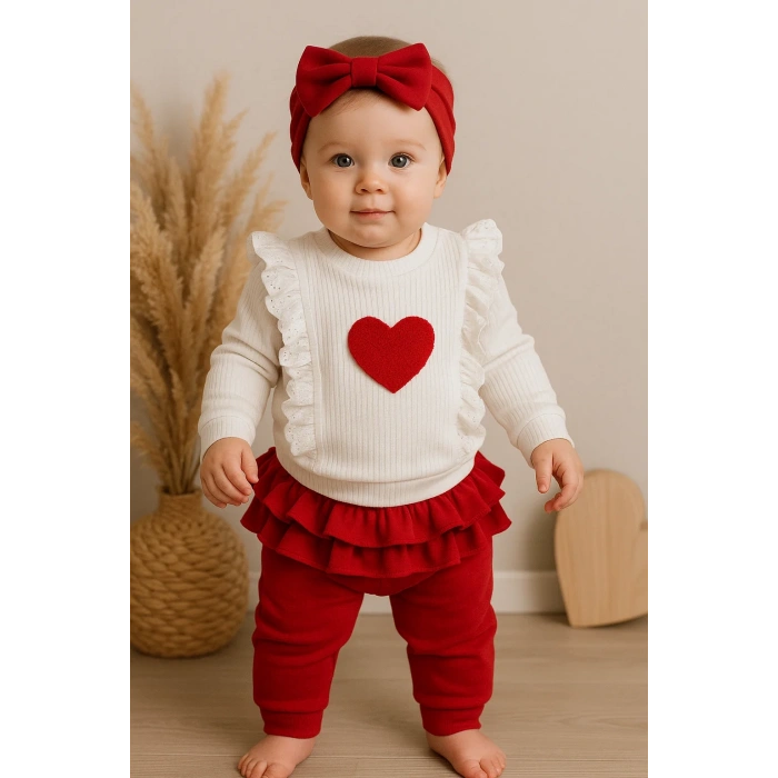Kalp Baskılı Fırfır Detaylı 3 Parça Kız Bebek Takımı %100 Pamuk