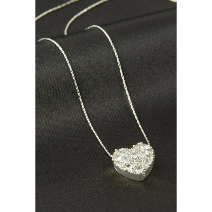 Kalp Zirkon Taşlı Kolye