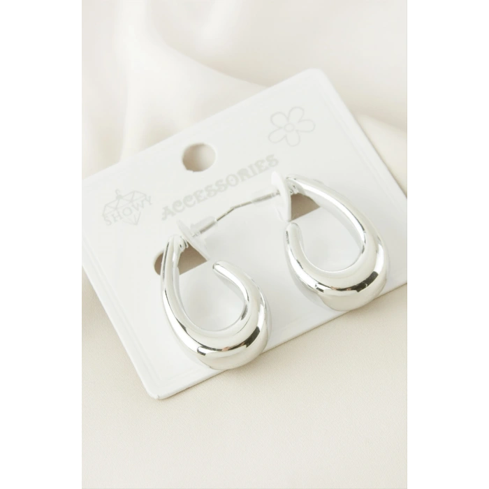 Kanca Şekilli Plastik Küpe