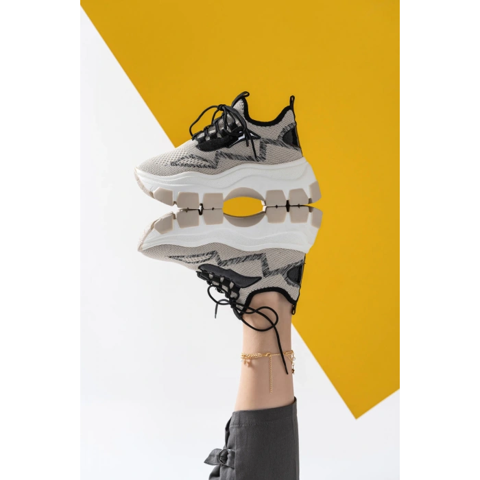 Karabina Bej Triko Kalın Tabanlı Spor Ayakkabı