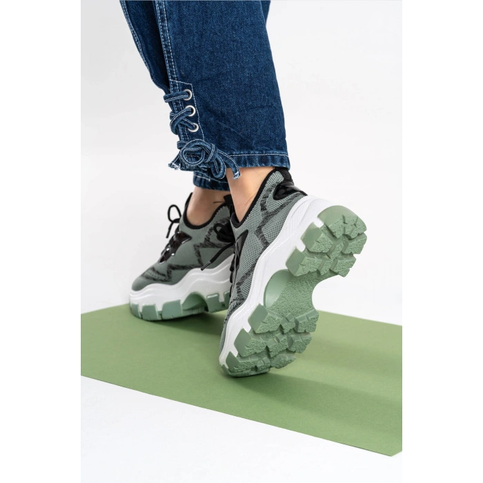 Karabina Yeşil Triko Kalın Tabanlı Spor Ayakkabı