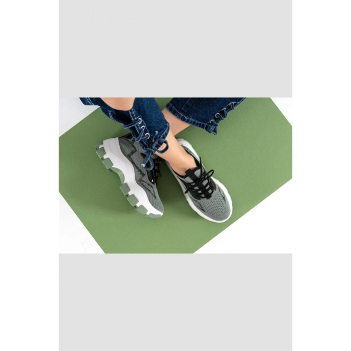 Karabina Yeşil Triko Kalın Tabanlı Spor Ayakkabı