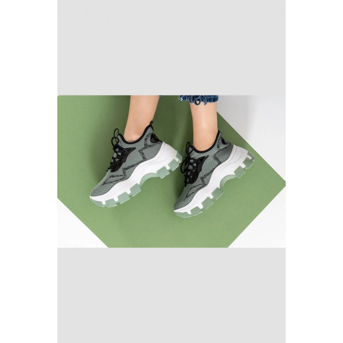 Karabina Yeşil Triko Kalın Tabanlı Spor Ayakkabı