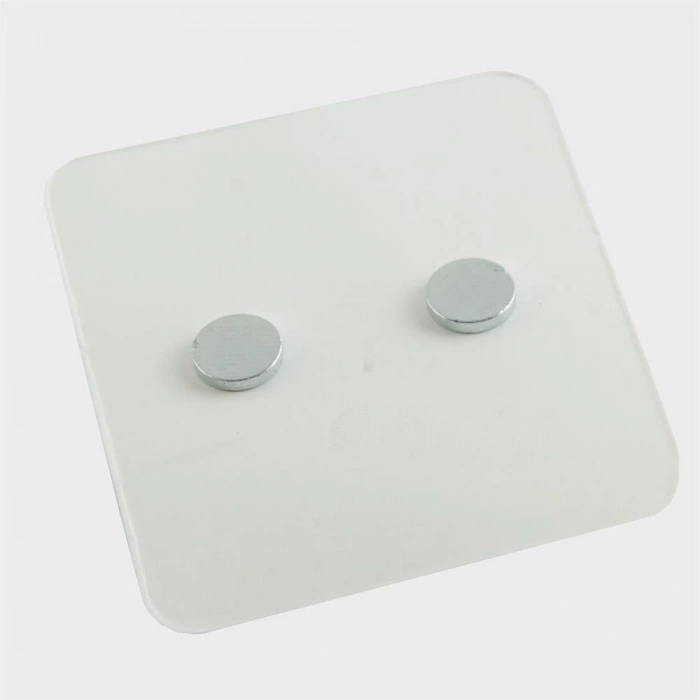 Kiraz Mıknatıslı Plastik Çocuk Küpesi