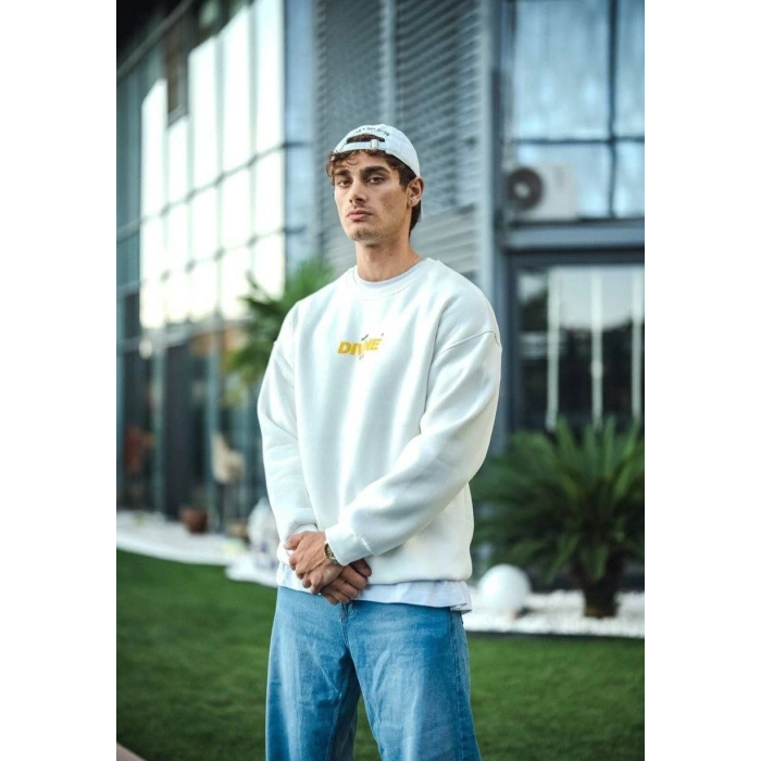 Kışlık Bisiklet Yaka Baskılı SweatShirt - Beyaz -