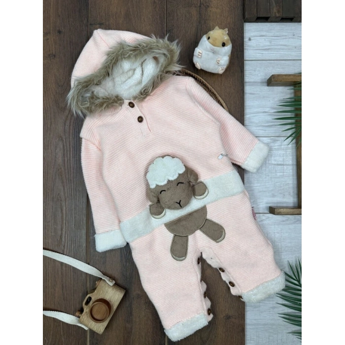 Kışlık Pamuklu Kapüşonlu Kız Bebek Tulum