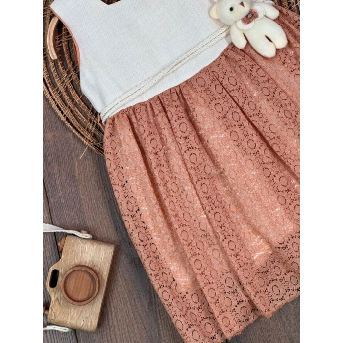 KREM ASKILI KOL AYICIK DETAYLI ŞIK BELDEN BAĞLAMALI ELBISE