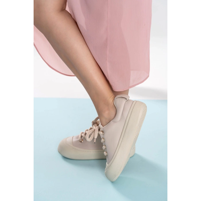 Lavender Bej Spor Ayakkabı