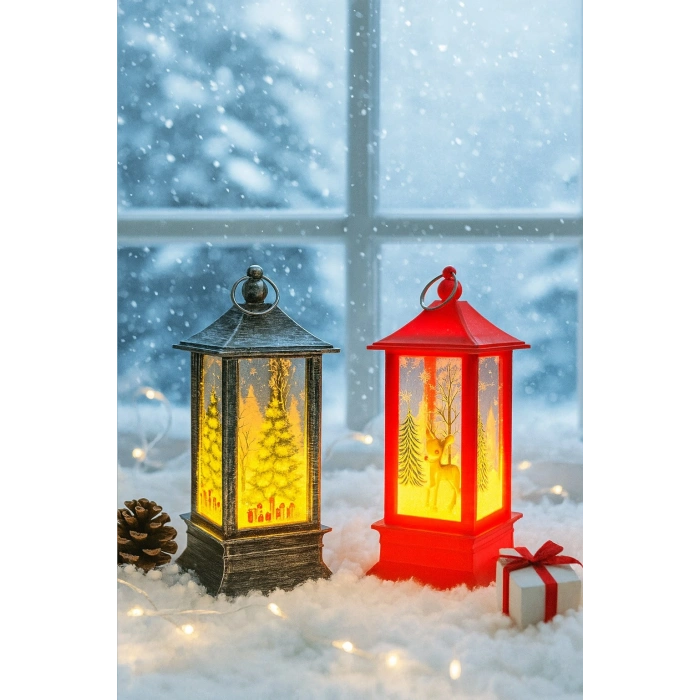 LED Işıklı Noel Feneri 2’li Set – Çam Ağacı & Bambi Temalı Dekoratif Yılbaşı Lambası 14 Cm