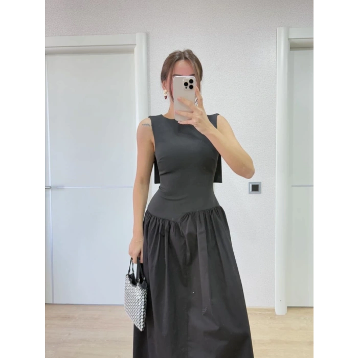 MARSiLYAN- Arkası Kanatlı Uzun Elbise- Siyah