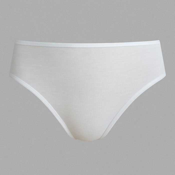 MARSiLYAN- BİKİNİ NEFES ALAN HELENA PARİS KADIN