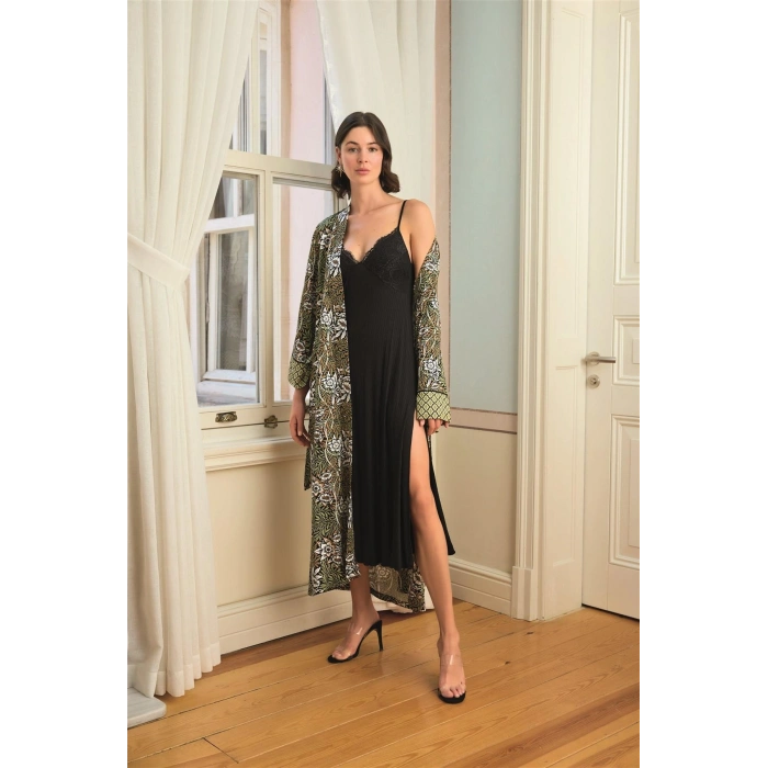 MARSiLYAN-  Çiçek Yaprak ve Etnik Desenli Dantelli ve Dekolteli Sabahlık Takımı