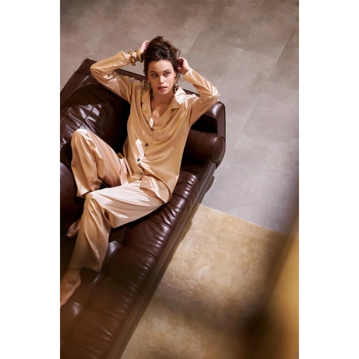 MARSiLYAN- Kadın Bej Oversize Saten Pijama Takımı – Rahat Kesim Şık Ev Giyim Seti