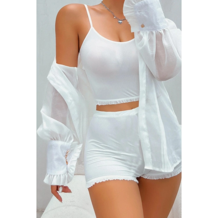 MARSiLYAN- Kadın Beyaz Alt-üst Dantel Detaylı Şortlu Şık Gecelik Takım