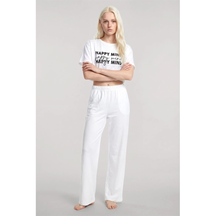 MARSiLYAN- Kadın Beyaz Baskılı Crop T-Shirt Pantolon Takım Rahat Günlük Kombin 2’li Set