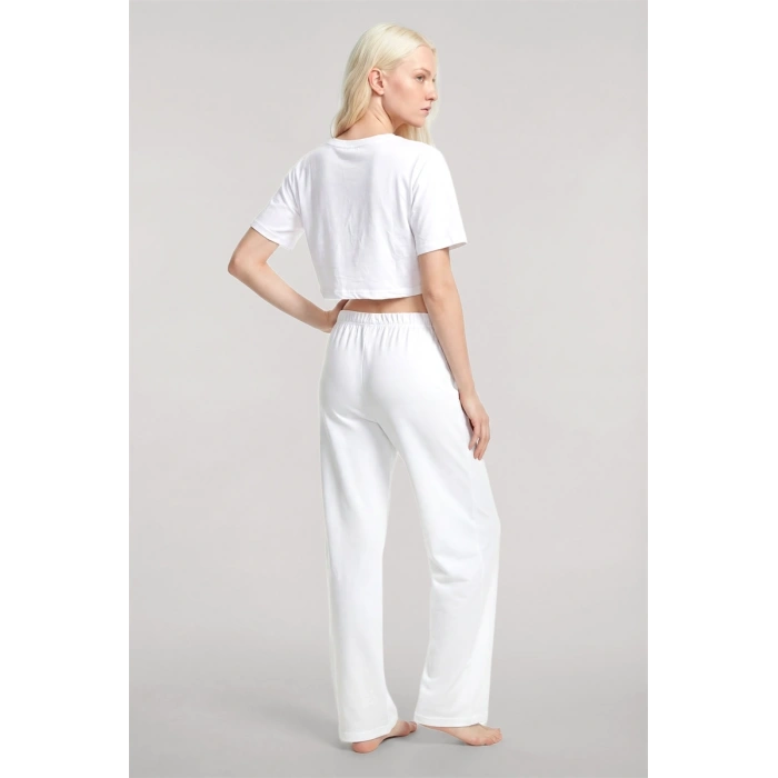 MARSiLYAN- Kadın Beyaz Baskılı Crop T-Shirt Pantolon Takım Rahat Günlük Kombin 2’li Set