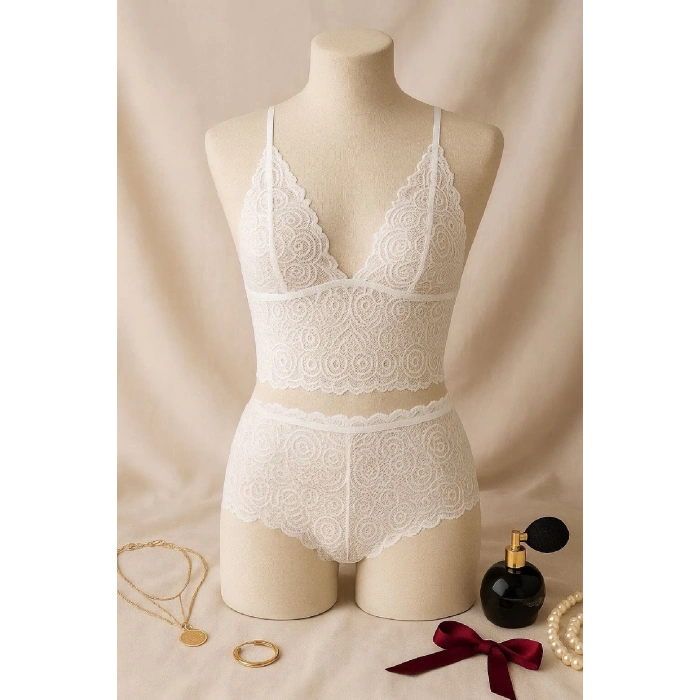MARSiLYAN- Kadın Beyaz Dantel Bralet Şort Takımı – Romantik ve Zarif İç Giyim